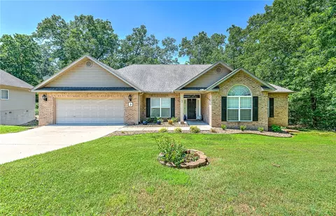 3 Primrose Ln, Bella Vista, AR 72714