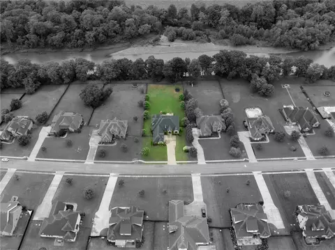 2171 Riverfront, Fayetteville, AR 72703
