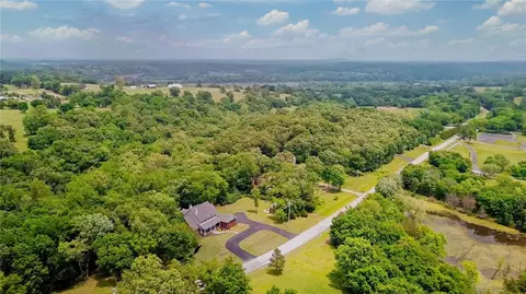 6106 E Guy Terry Rd, Springdale, AR 72764 photo 2