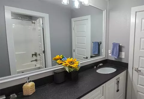 Bath - 700 Chaparral St, Centerton, AR 72719 photo 3 of 3