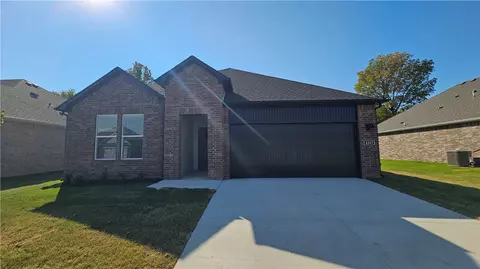 4265 Blossom Ave, Springdale, AR 72764