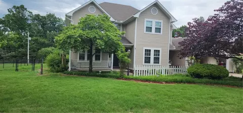 3555 S Sumac St, Siloam Springs, AR 72761