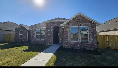 4841 W Sturgeon St, Fayetteville, AR 72704