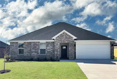 389 N Gaggle Rd, Farmington, AR 72730