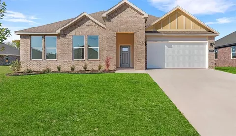 365 N Gaggle Rd, Farmington, AR 72730