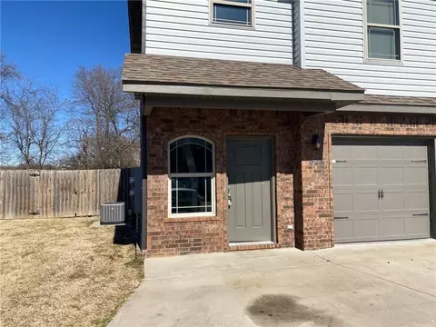 826 NW 828 Nw Baker St, Gravette, AR 72736