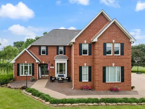 14249 Killarney Dr, Siloam Springs, AR 72761