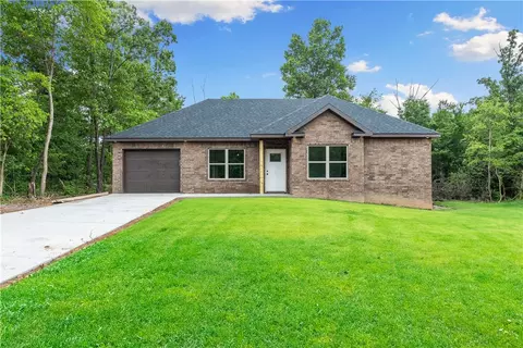 12 Turriff Cir, Bella Vista, AR 72715