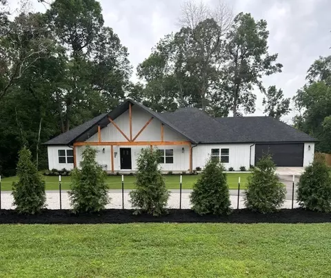 807 E Bowen Blvd, Fayetteville, AR 72703