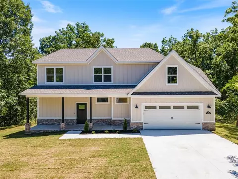 8 Bankfoot Dr, Bella Vista, AR 72715