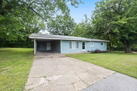 1234 N 59th Ave, Fayetteville, AR 72704
