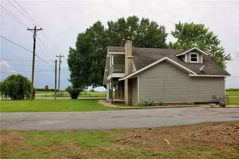 Exterior - 3710 Highway 264, Lowell, AR 72745 photo 13 of 15