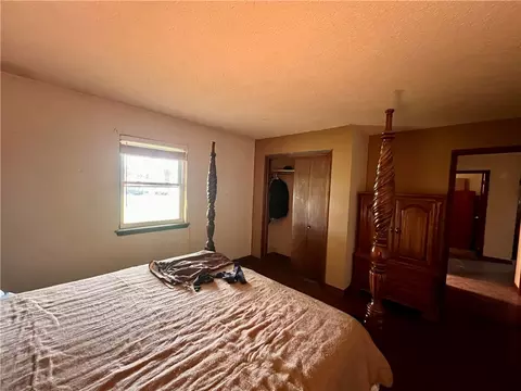 Bedroom - 3710 Highway 264, Lowell, AR 72745 photo 2 of 5