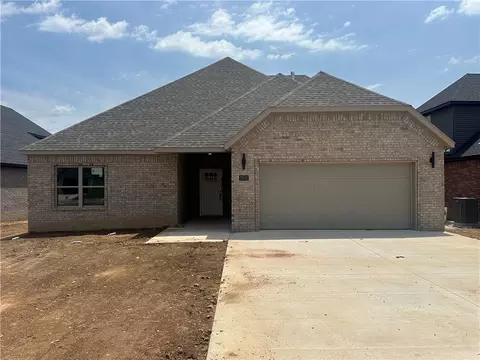 1931 Lordsburg Ct, Centerton, AR 72712