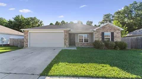 1103 S Splash Dr, Fayetteville, AR 72701