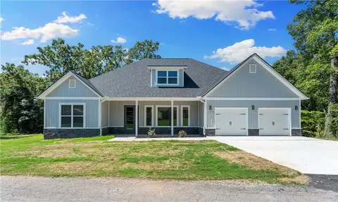 22 Scarborough Ln, Bella Vista, AR 72715