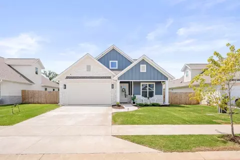 1812 W Saddlebrook Ln, Rogers, AR 72758