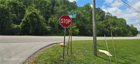 7 North Walton Boulevard, Bentonville, AR 72712
