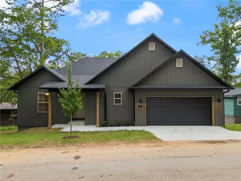 5 Grisham Cir, Bella Vista, AR 72715