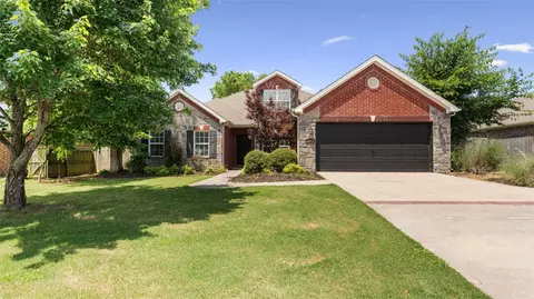 5209 W Cross Creek Blvd, Rogers, AR 72758