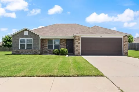 801 NW 70th Ave, Bentonville, AR 72713