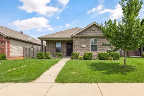 4002 SW Capstone Ave, Bentonville, AR 72712