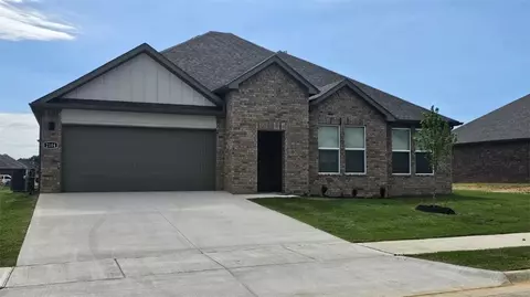 2104 Hahn St, Pea Ridge, AR 72751