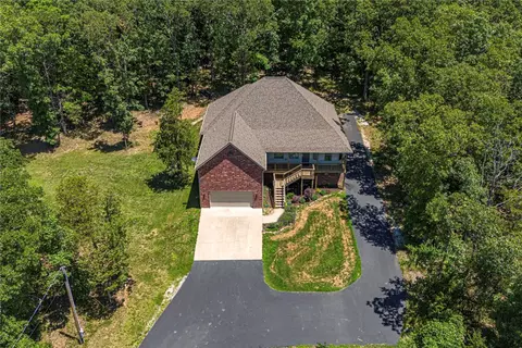 14214 Round Mtn Community Rd, Fayetteville, AR 72701