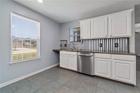 477 Harness Ln, West Fork, AR 72774 photo 7