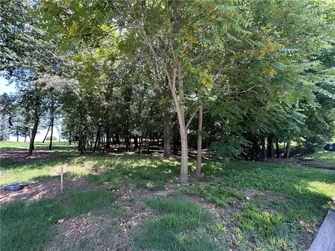 Sunset Ridge Circle, Springdale, AR 72762