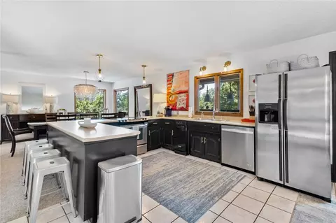 Kitchen - 9605 Summers Rd, Rogers, AR 72756 photo 3 of 3