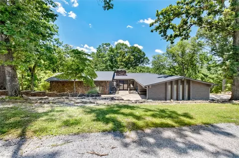 9605 Summers Rd, Rogers, AR 72756