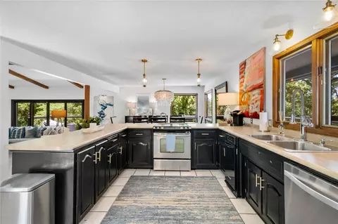Kitchen - 9605 Summers Rd, Rogers, AR 72756 photo 1 of 3