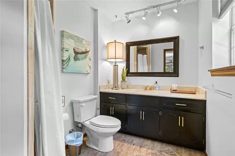 Bath - 9605 Summers Rd, Rogers, AR 72756 photo 5 of 5