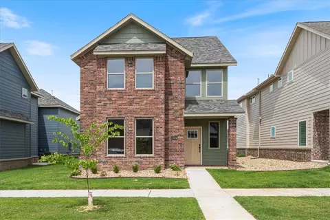 2406 SW Paddington St, Bentonville, AR 72713