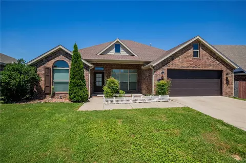 4206 SW Hollyhock St, Bentonville, AR 72713