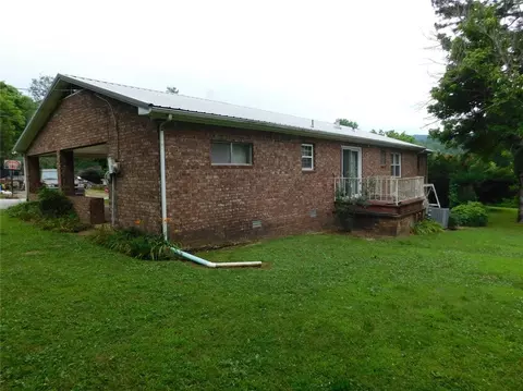 103 S Mountain St, Jasper, AR 72641 photo 7