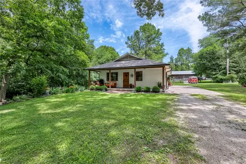 14065 14081 Highland Church Rd, Fayetteville, AR 72704