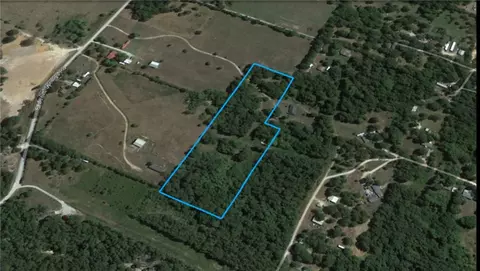 001 E Hewitt Springs Rd, Springdale, AR 72764