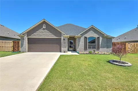 310 S Nightfall Ave, Farmington, AR 72730