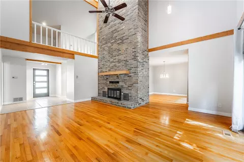 131 San Jose Dr, Springdale, AR 72764