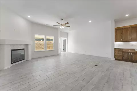 2385 Buckside St, Springdale, AR 72762 photo 8