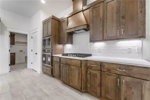 2385 Buckside St, Springdale, AR 72762 photo 5