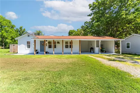 150 Mcculloch St, Pea Ridge, AR 72751