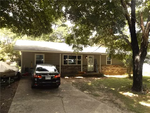 1110 Ridgecrest, Mountain Home, AR 72653