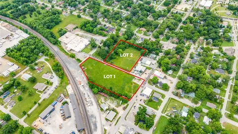 4 S 74 Ac Lots 1 2 S Britt St, Siloam Springs, AR 72761