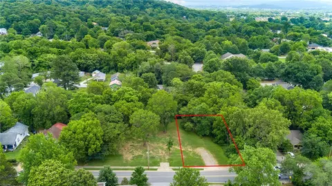 404 S College Ave #TRACT A, Fayetteville, AR 72701