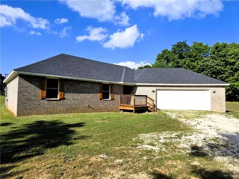 13066 S Highway 45, Lincoln, AR 72744