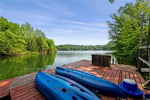 27 Brittany Ln, Bella Vista, AR 72714
