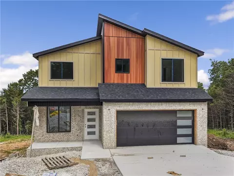 17 Burghead Ln, Bella Vista, AR 72715